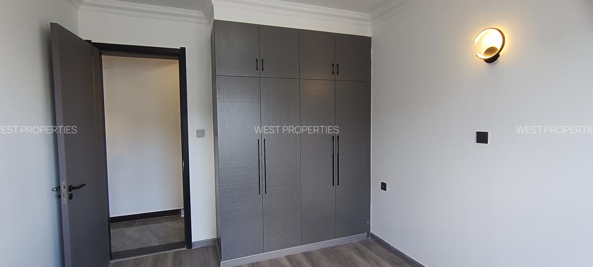 3 Bed Apartment with En Suite in Kileleshwa - 15