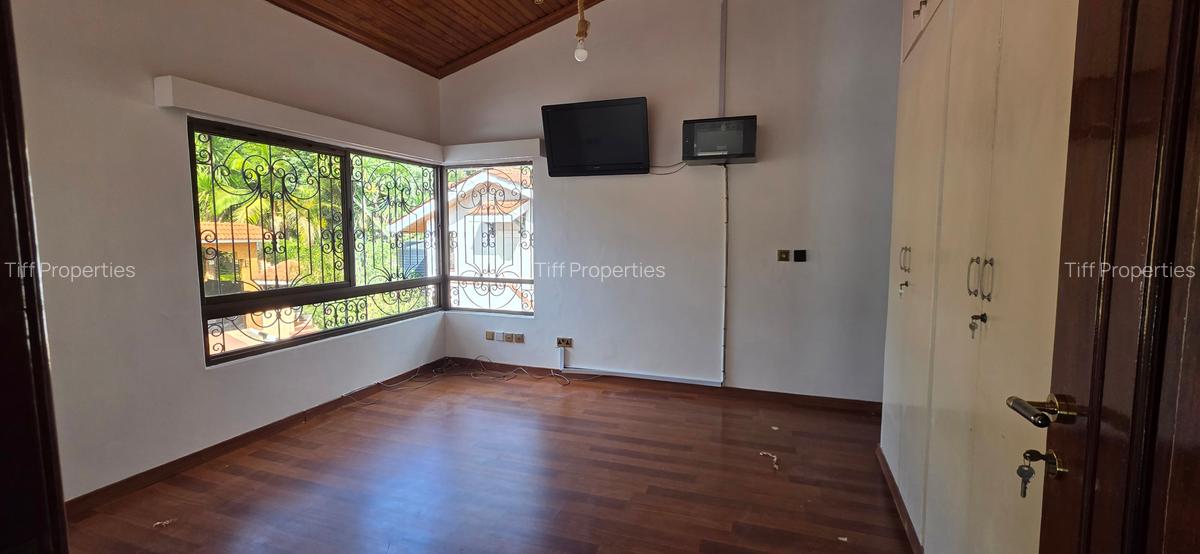 6 Bed House in Gigiri - 18