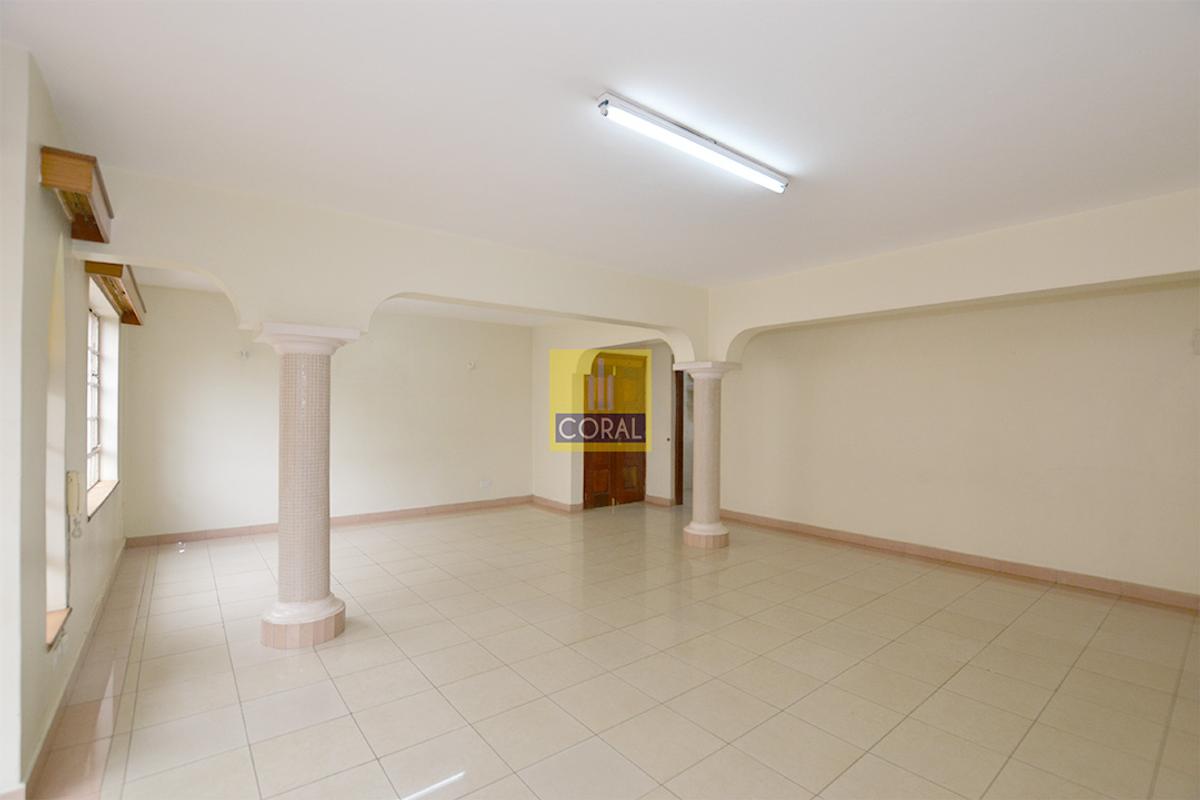 4 Bed Apartment with Parking in Parklands - 3