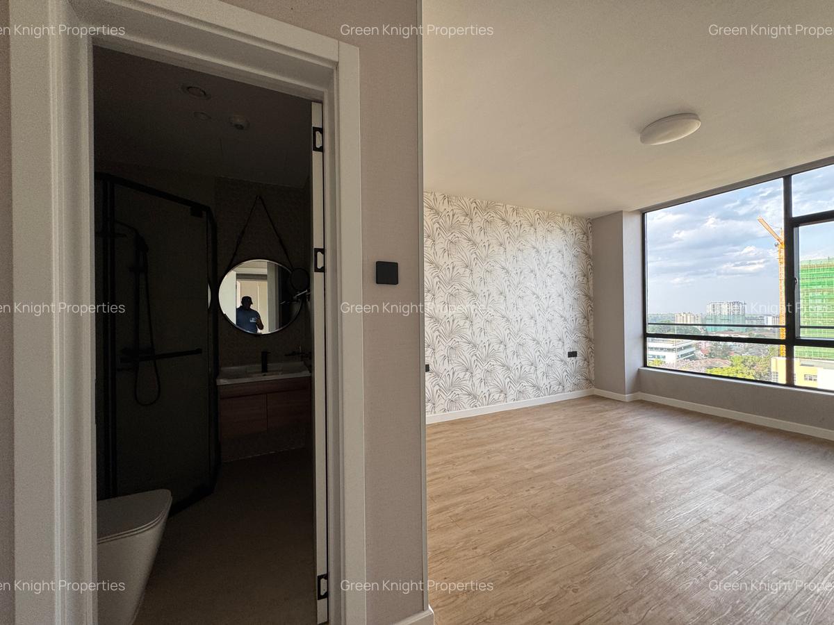 Serviced 3 Bed Apartment with En Suite in Westlands Area - 14