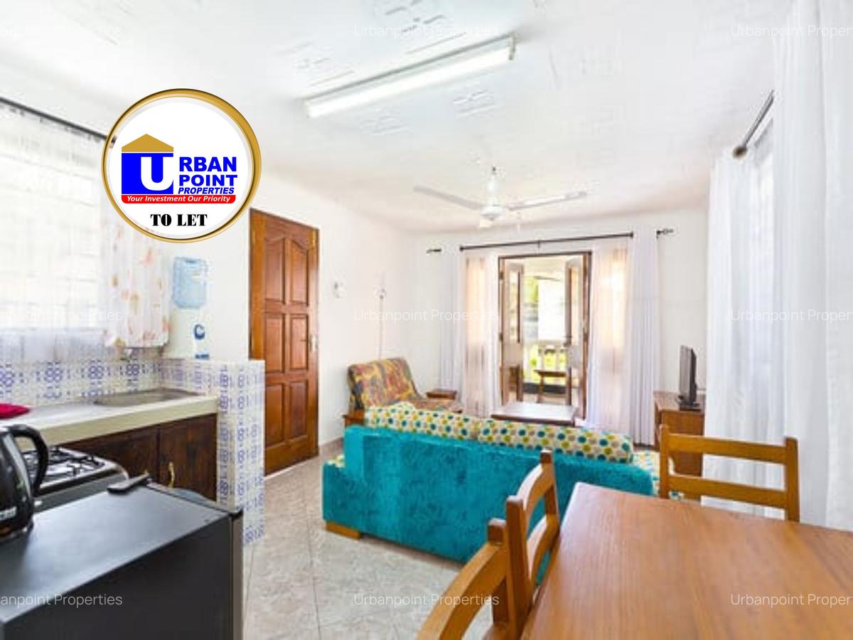 1 Bed House with En Suite at Shimba Road - 4