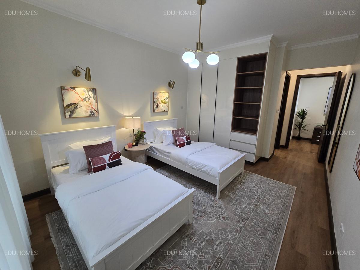 2 Bed Apartment with En Suite at Mandela Road - 8