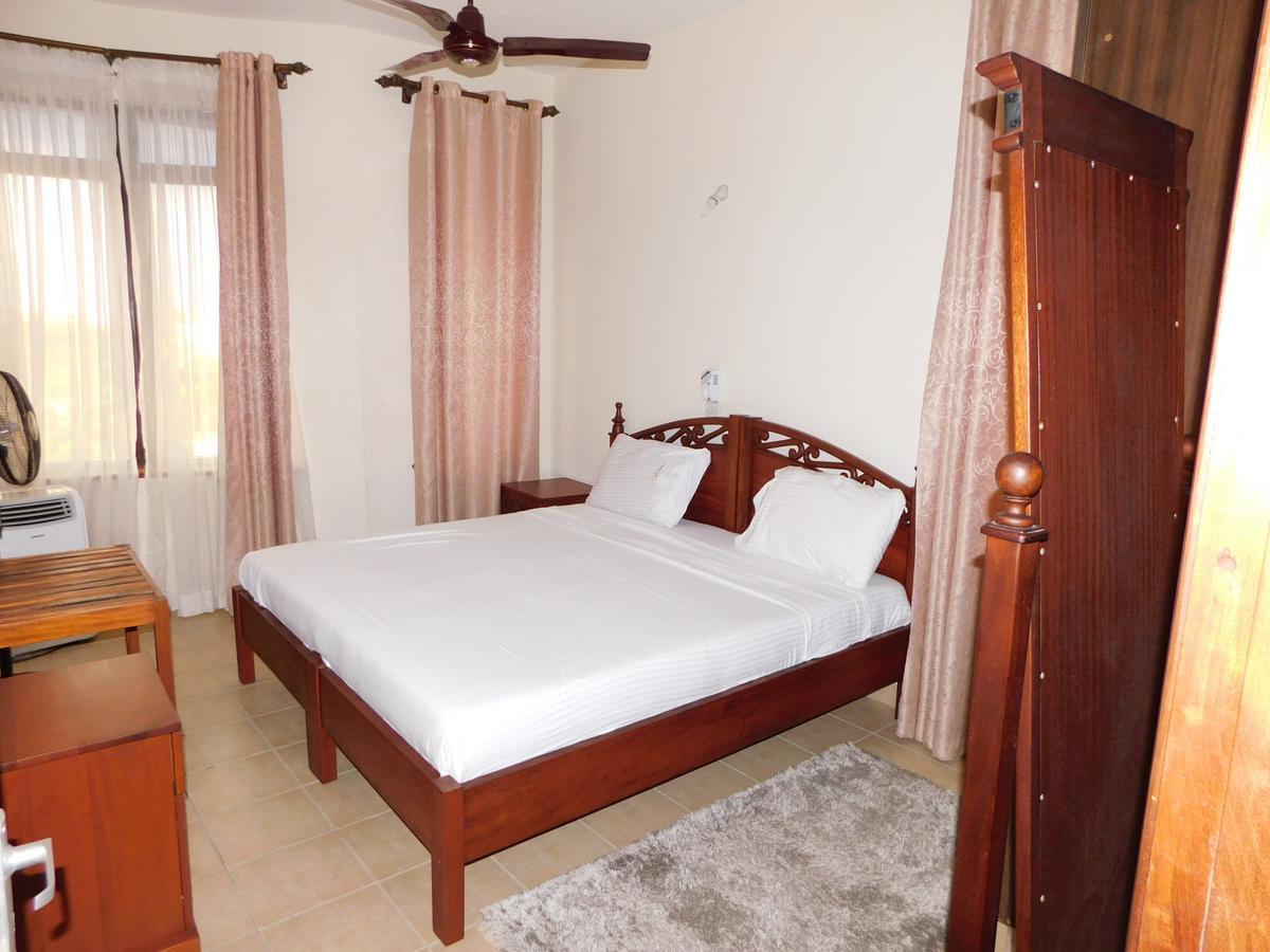 Serviced 3 Bed Apartment with En Suite in Nyali Area - 6