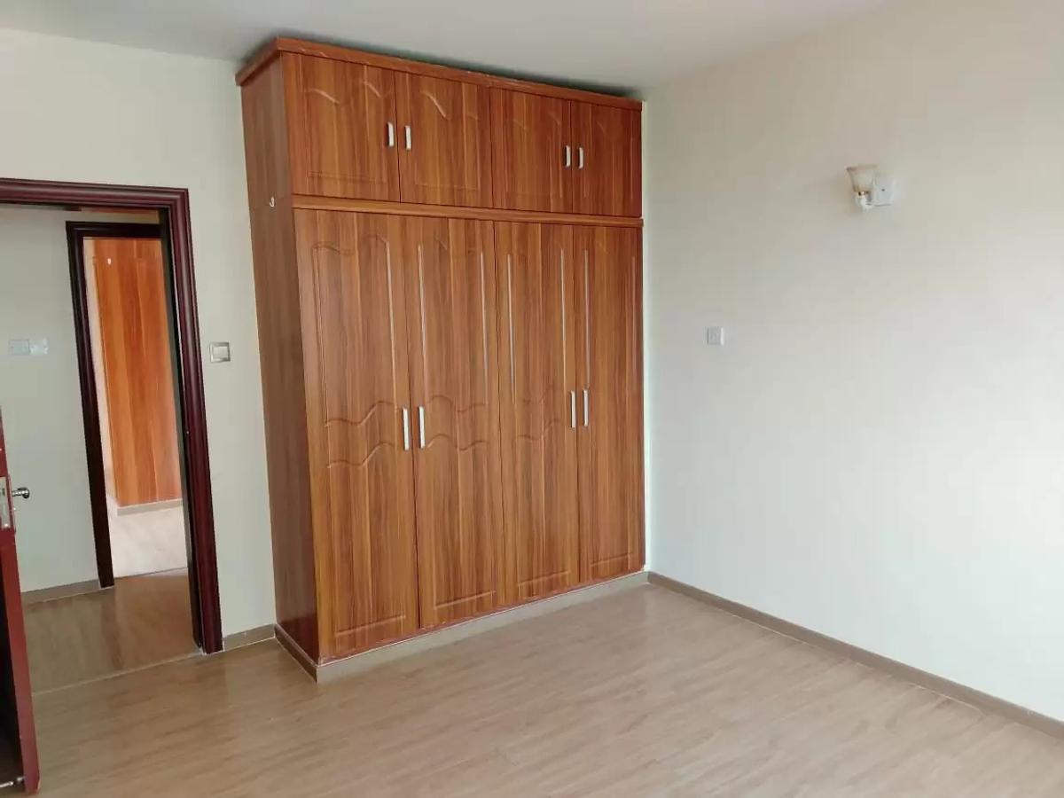 2 Bed Apartment with En Suite in Kilimani - 4