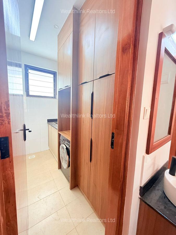 2 Bed Townhouse with En Suite at Ridgeways - 6