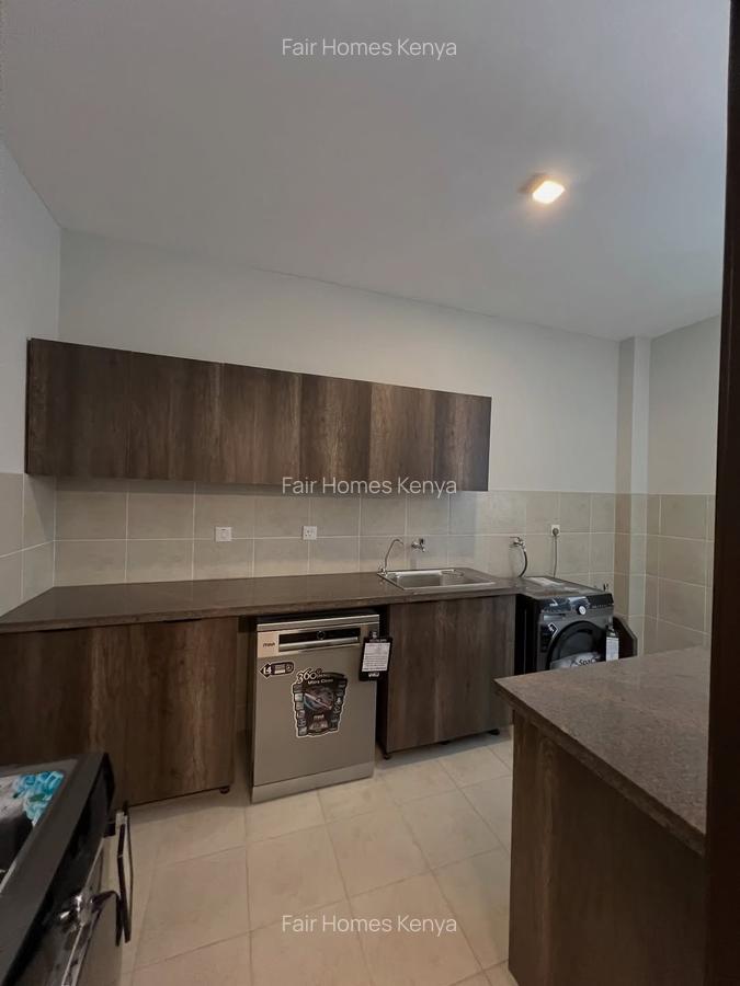 3 Bed Apartment with En Suite at Riverside Drive - 20