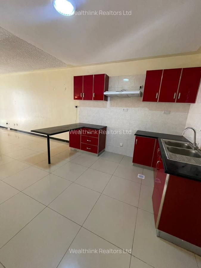 3 Bed Apartment with Swimming Pool in Kilimani - 2