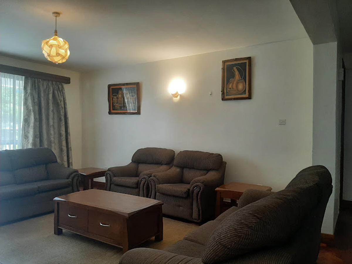 2 Bed Apartment with En Suite at Kingara Close - 3