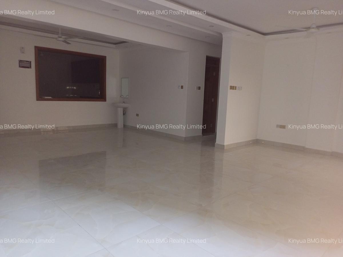 3 Bed Apartment with En Suite in Mombasa CBD - 3