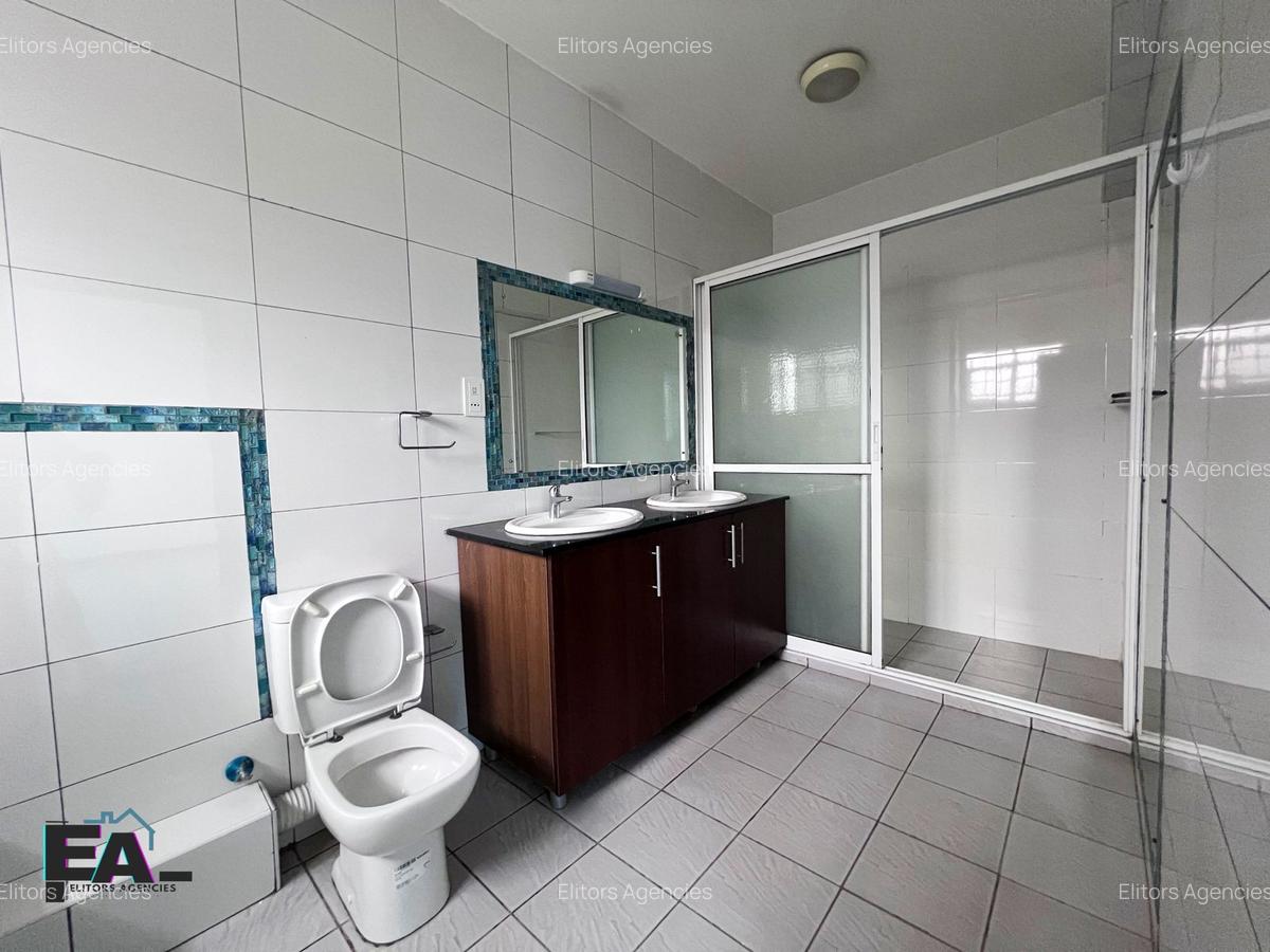 3 Bed Apartment with En Suite at Raphta Road - 14