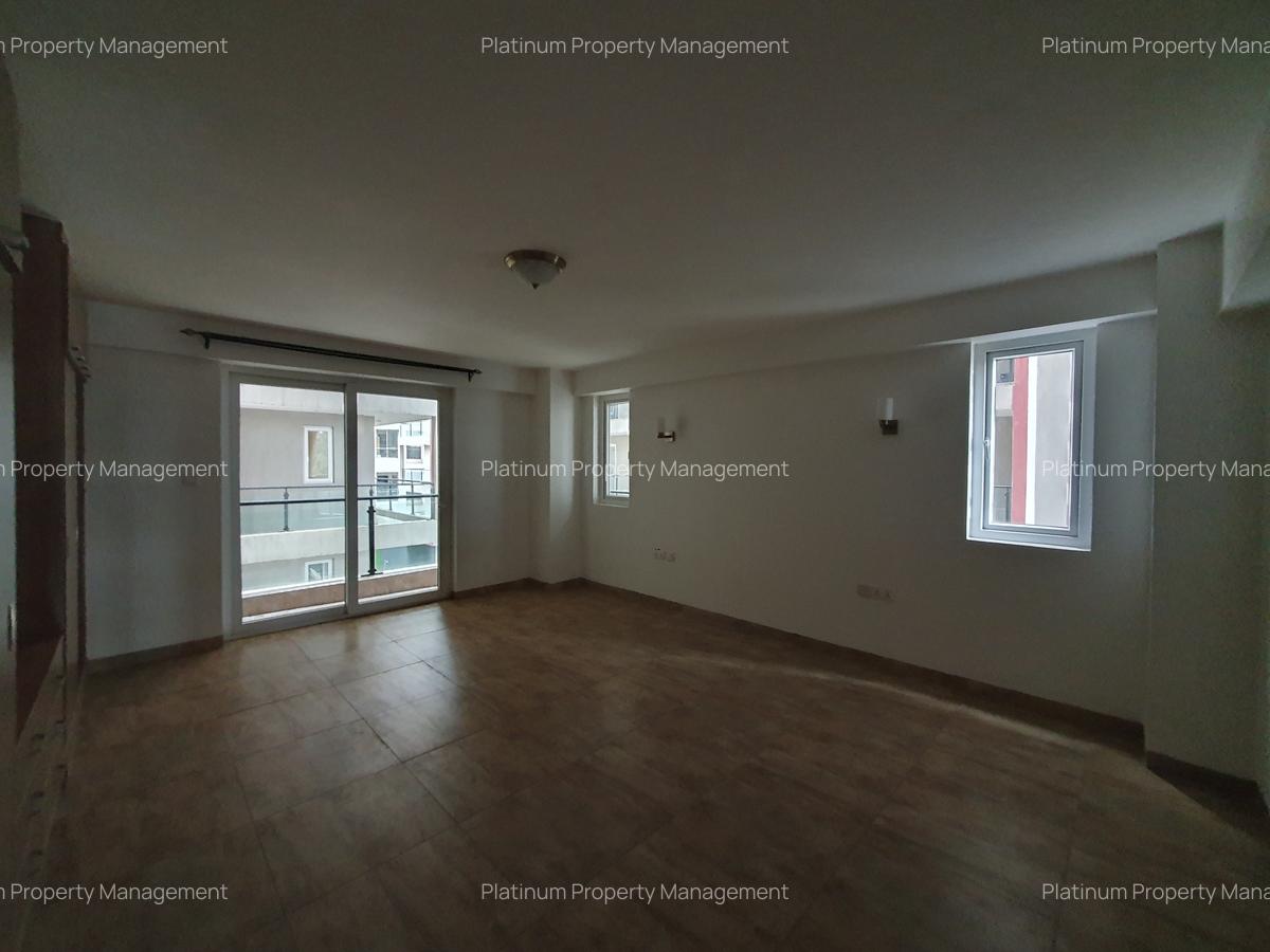3 Bed Apartment with En Suite in General Mathenge - 15