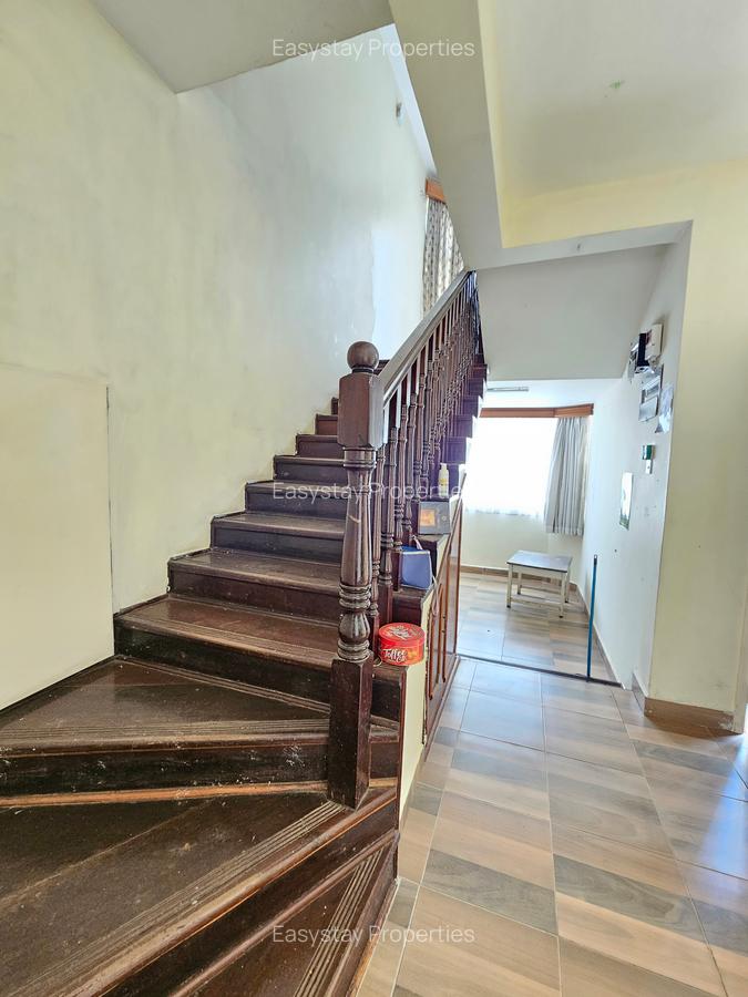 4 Bed Townhouse with En Suite in Westlands Area - 5