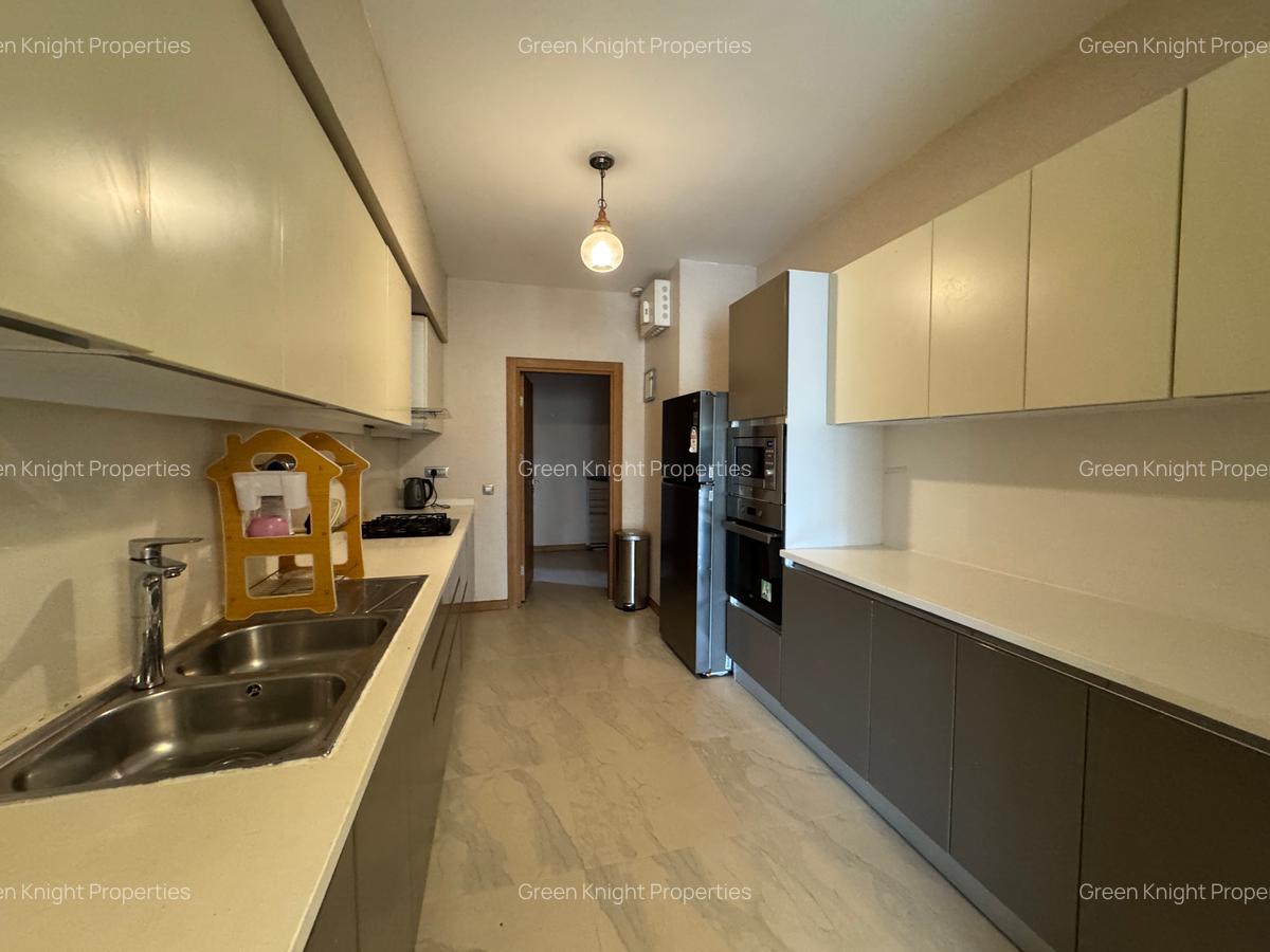 Serviced 3 Bed Apartment with En Suite in Kileleshwa - 14