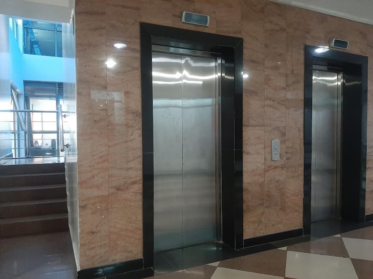 Furnished Office with Service Charge Included at Kilimani Road - 5