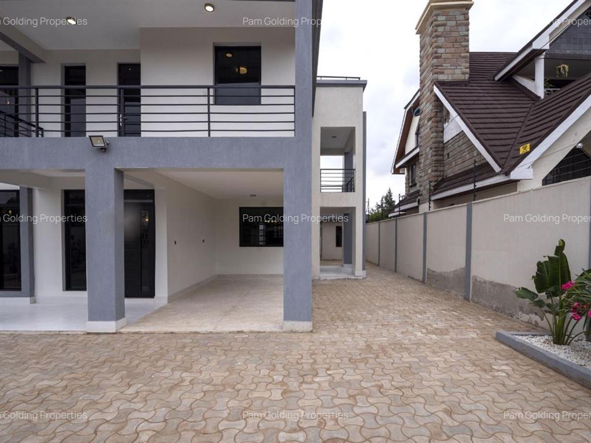 5 Bed Townhouse with En Suite in Syokimau - 2