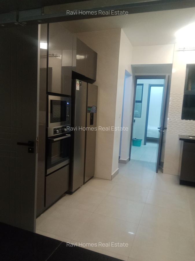 3 Bed Apartment with En Suite in Parklands - 8