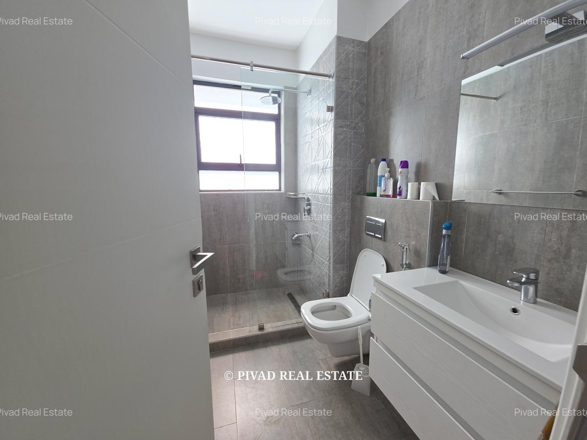 5 Bed House with Swimming Pool in Runda - 14