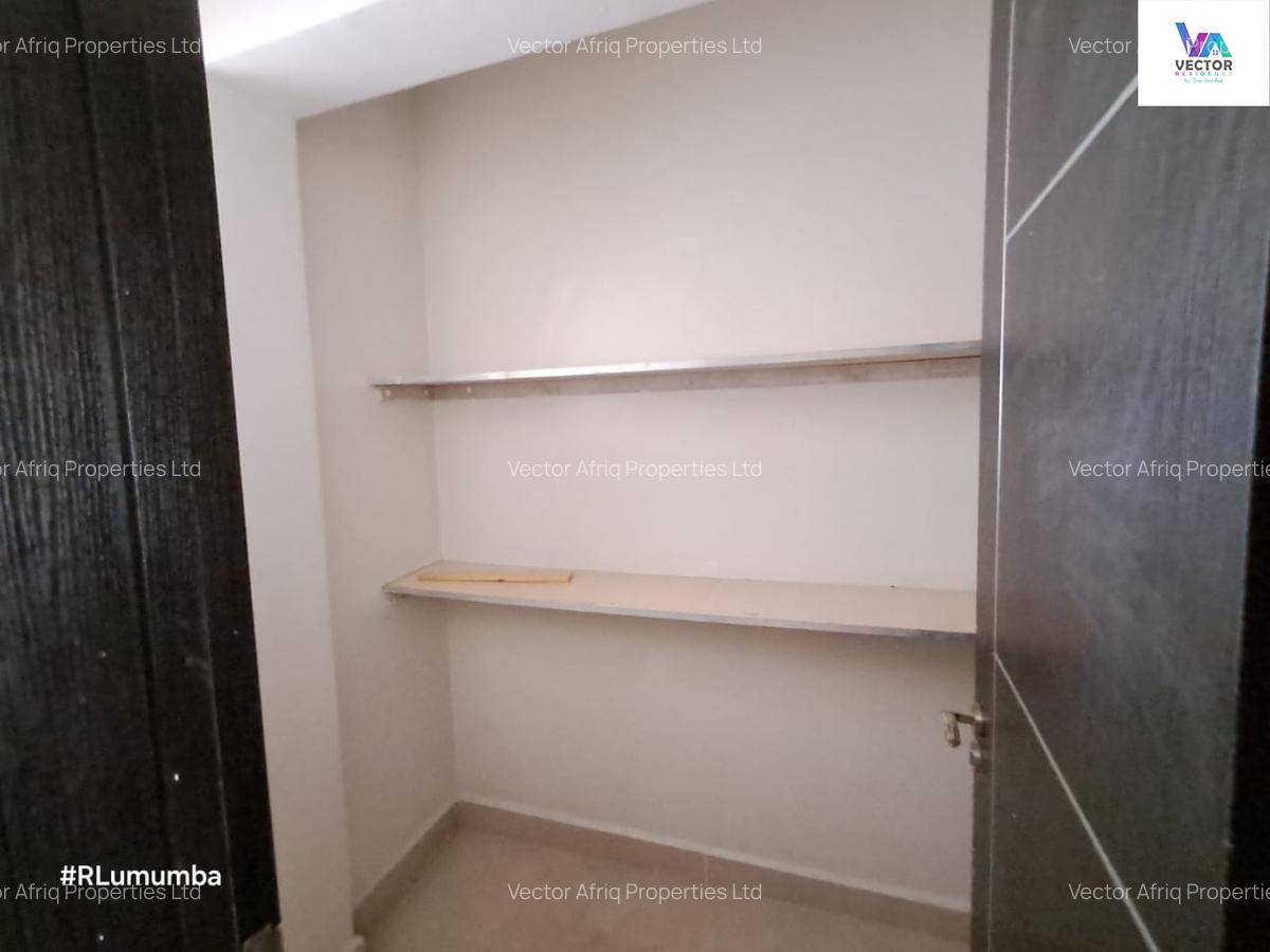 4 Bed Townhouse with En Suite in Syokimau - 15