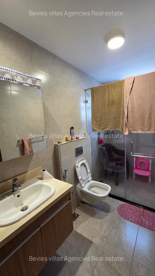 3 Bed Apartment with En Suite in General Mathenge - 15