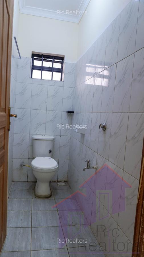 3 Bed House with En Suite at Oloolsurutia Road - 15