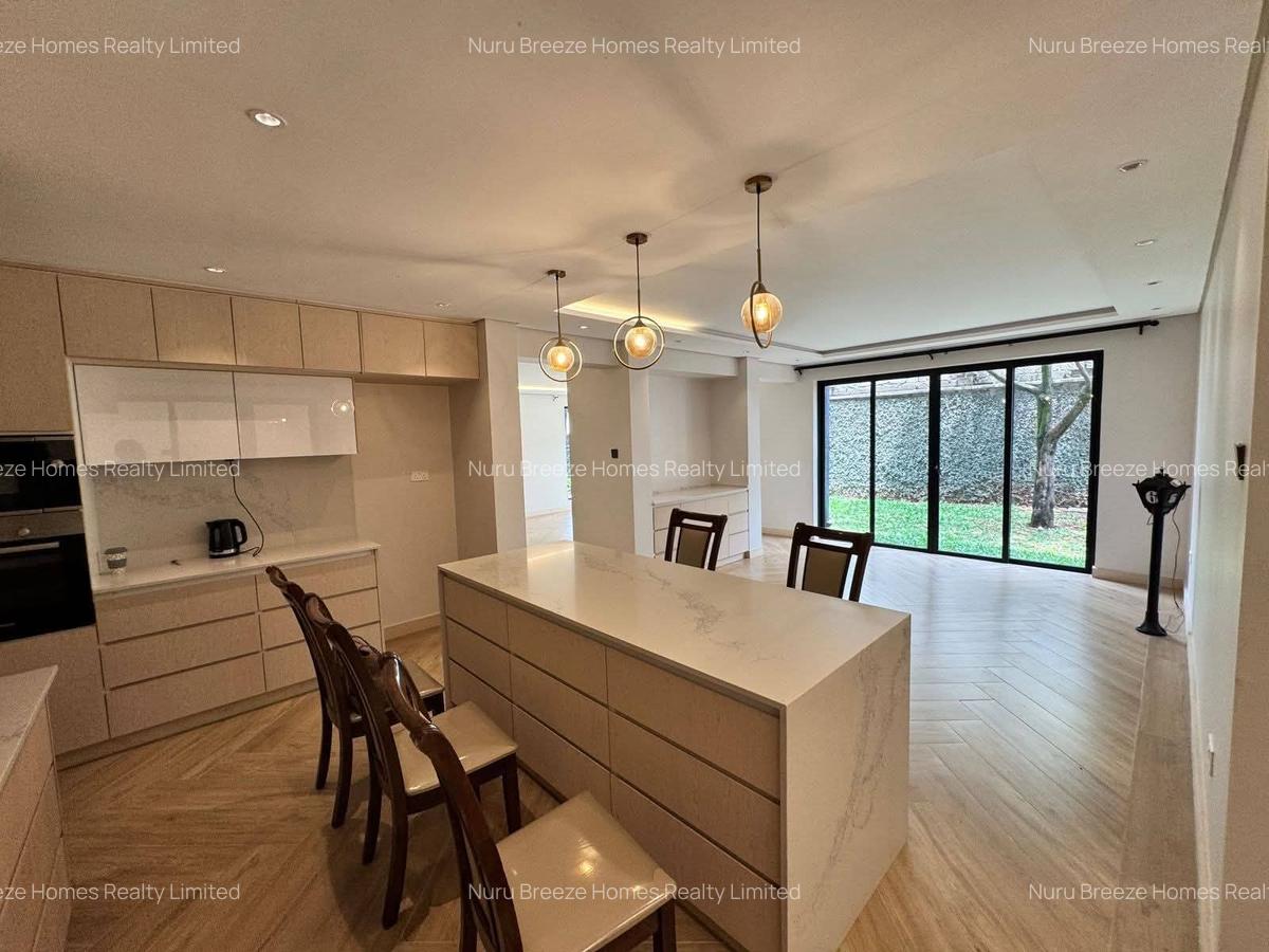 5 Bed Townhouse with En Suite in Lavington - 8