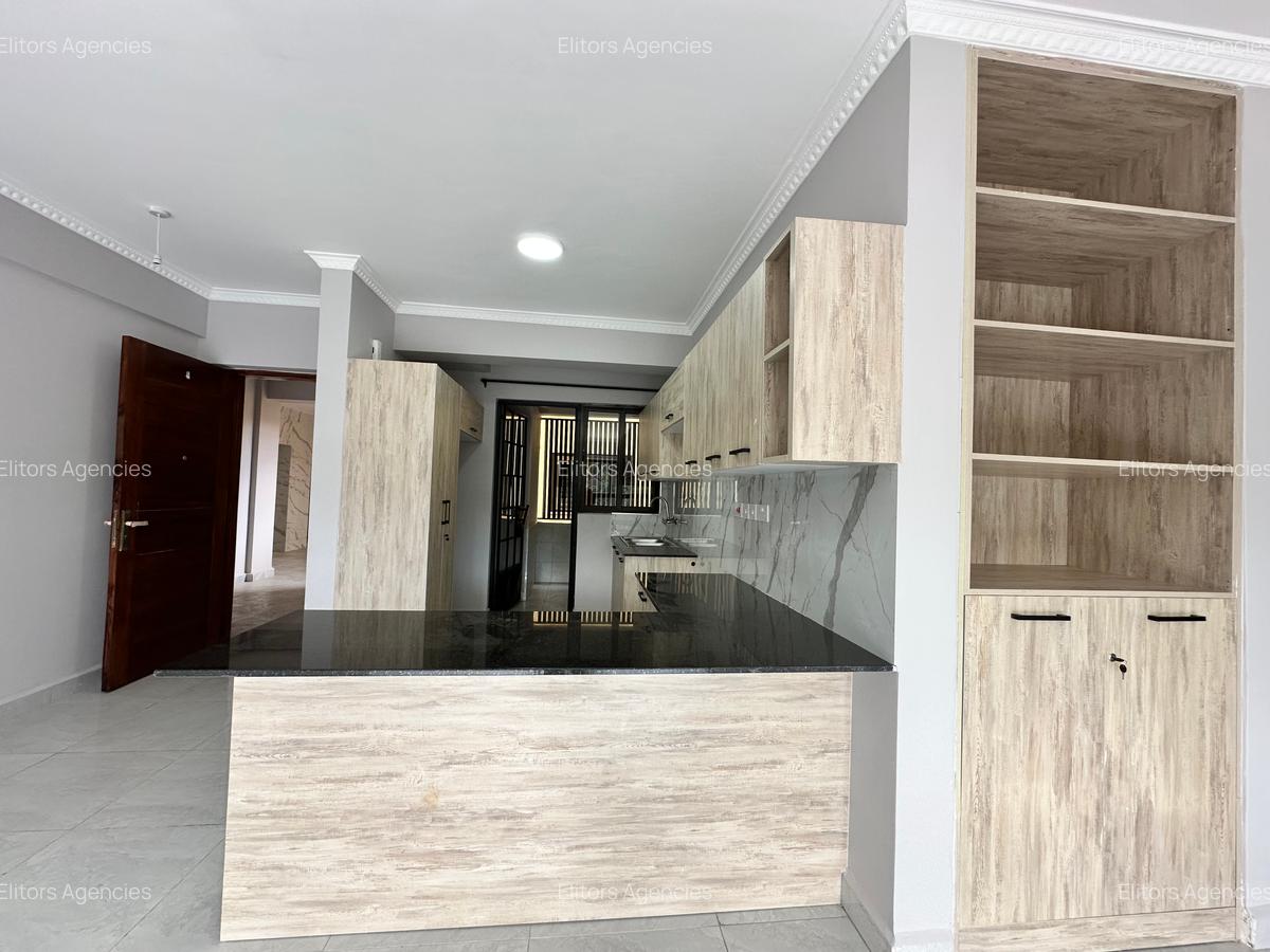 2 Bed Apartment with En Suite at School Lane - 5