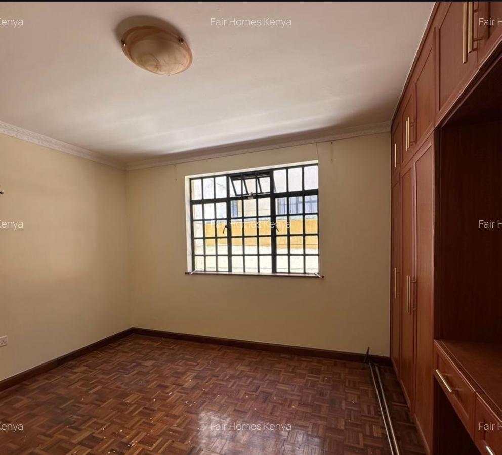 4 Bed Townhouse with En Suite at Chalbi Drive - 8