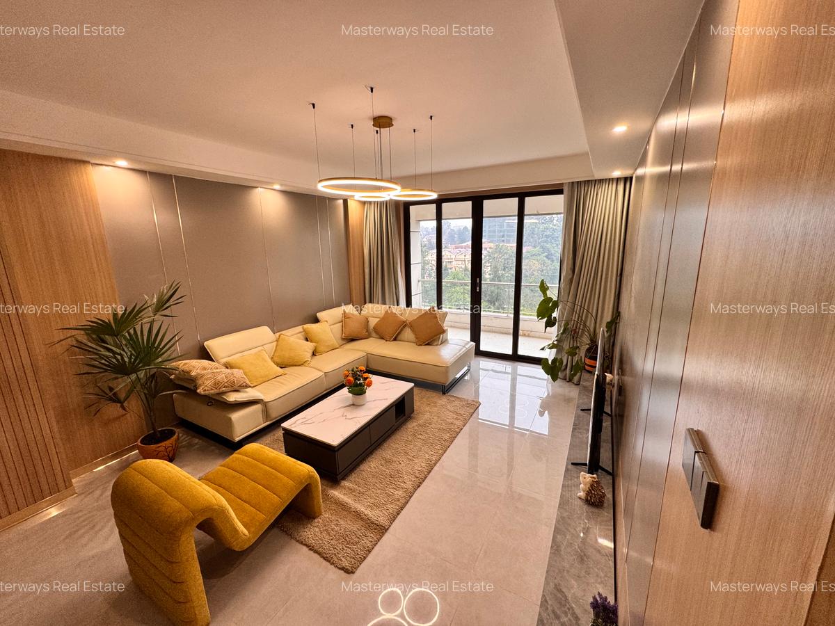 3 Bed Apartment with En Suite at Riverside Drive - 1