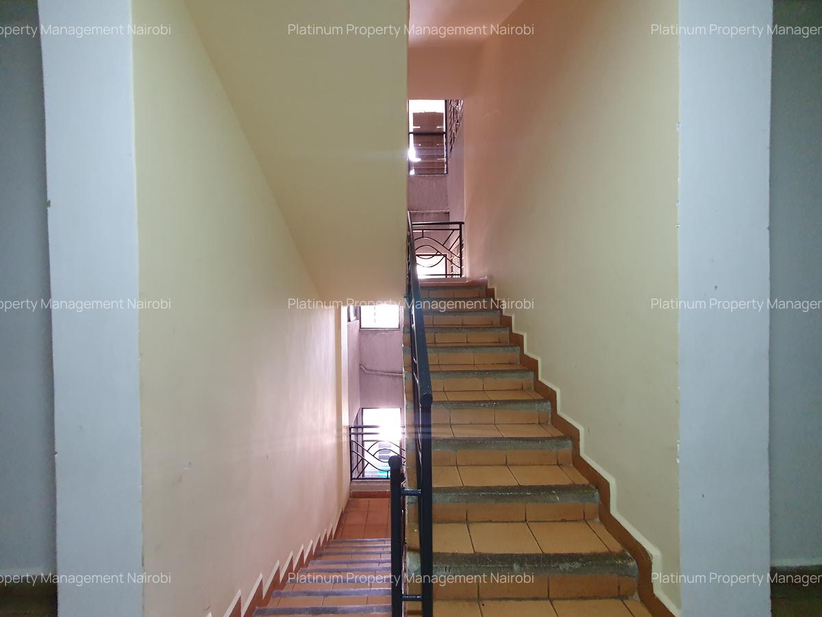 3 Bed Apartment with En Suite in Parklands - 16