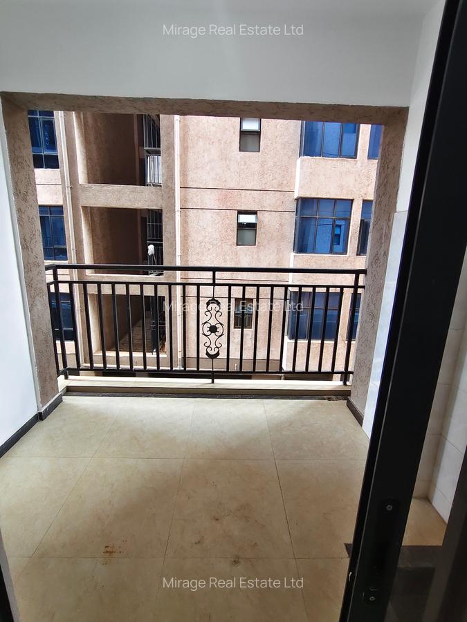 1 Bed Apartment with Staff Quarters in Kilimani - 5