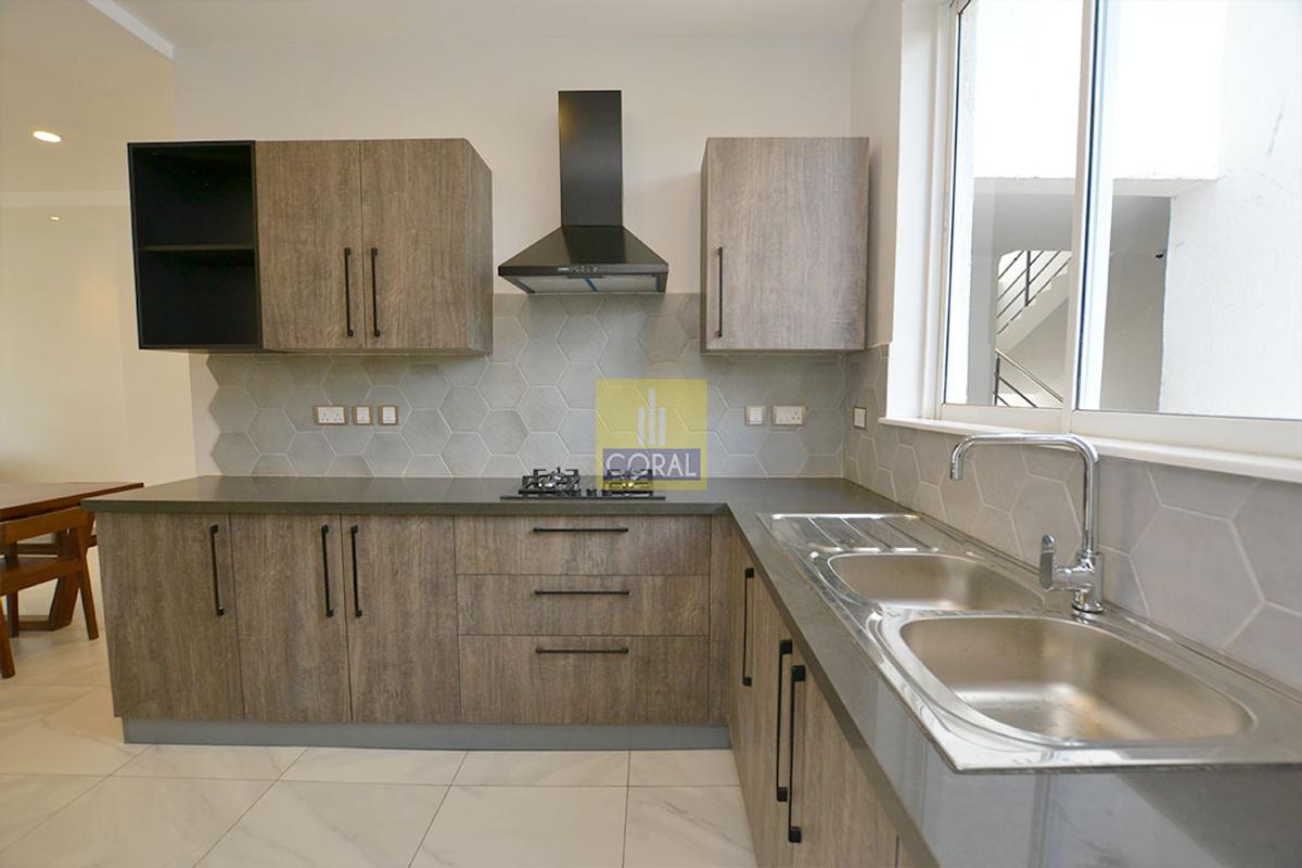 1 Bed Apartment with En Suite in Westlands Area - 8