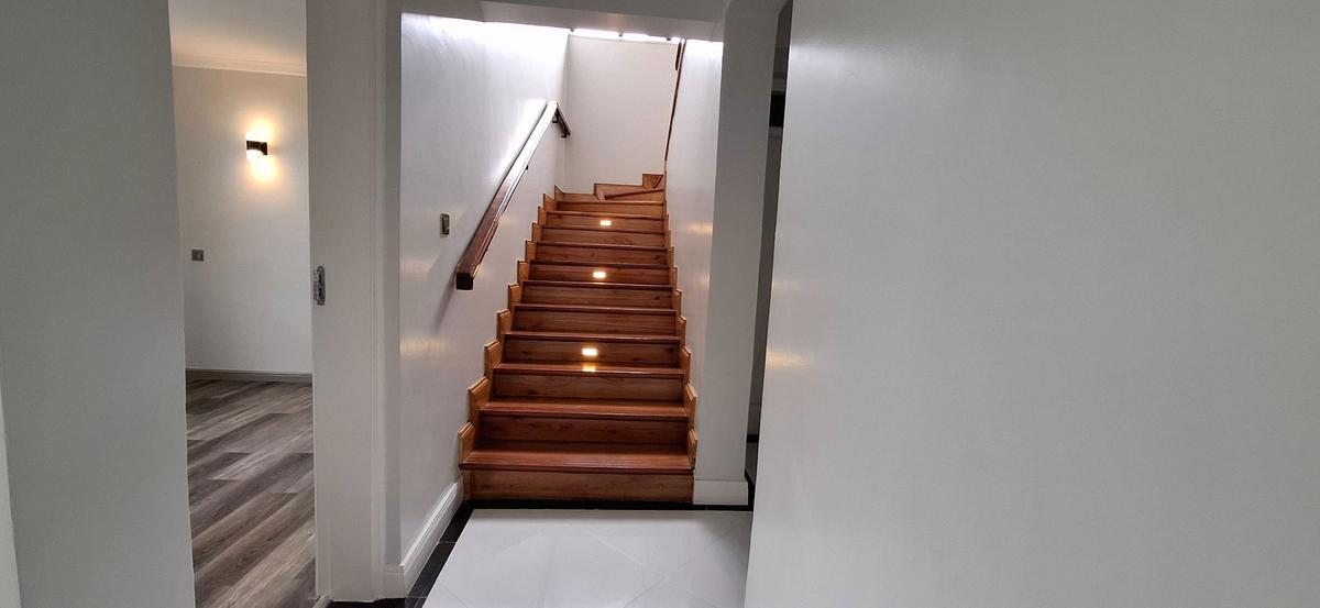 4 Bed Townhouse with En Suite in Muthaiga - 16
