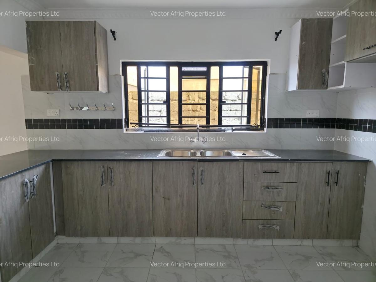 3 Bed House with En Suite in Kitengela - 15