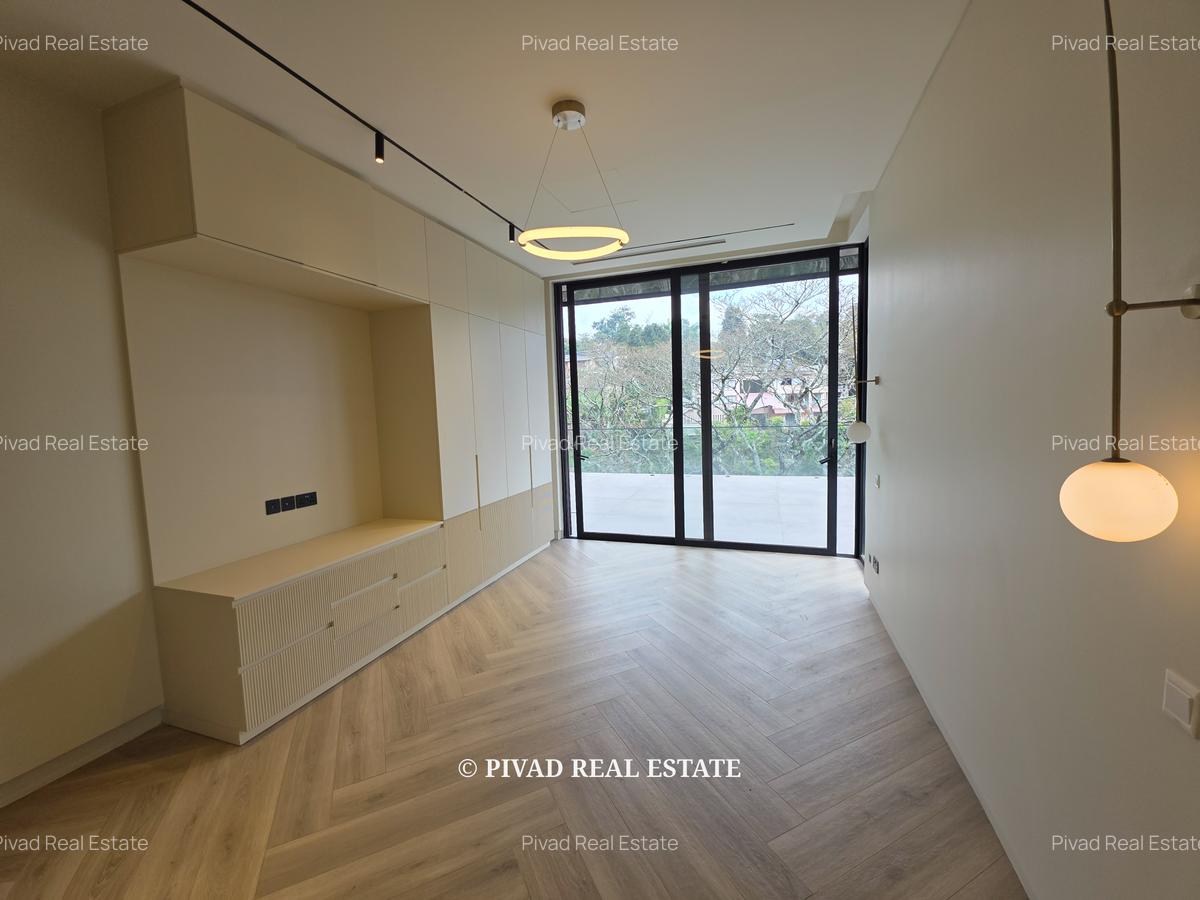 5 Bed House with Swimming Pool in Kitisuru - 6