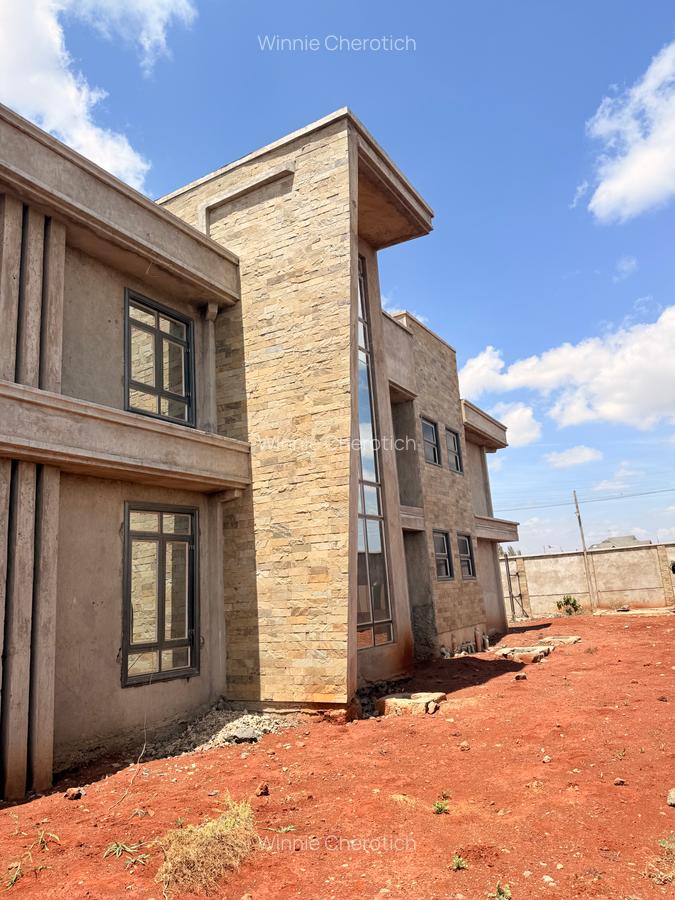 6 Bed House with En Suite at Kenindia Estate - 19