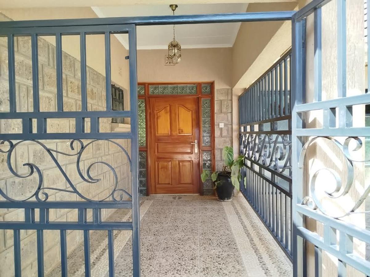 2 Bed House with En Suite at Mukoyet - 15