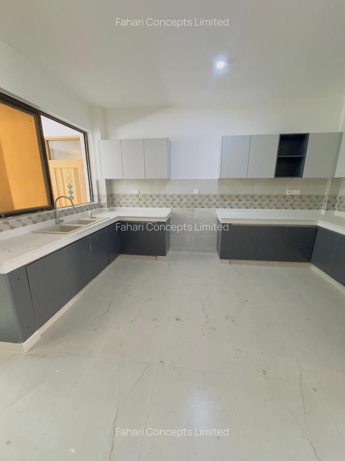 3 Bed Apartment with En Suite in Nyali Area - 7