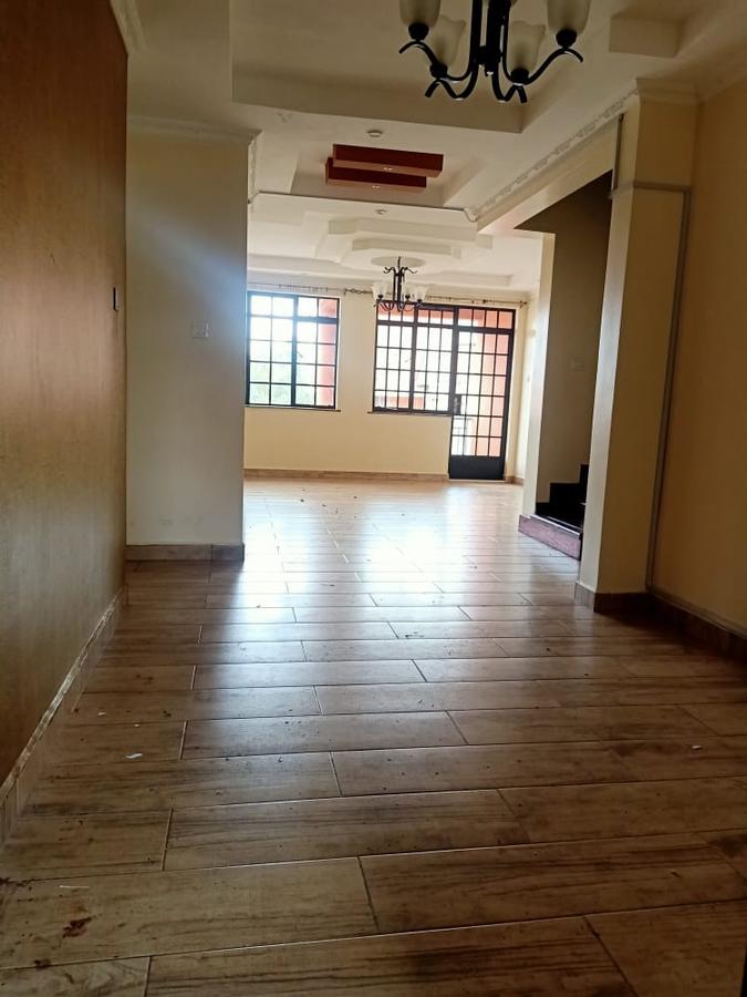 4 Bed Apartment with En Suite at Fourways Junction Estate - 1