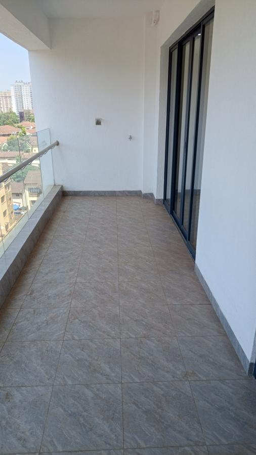 Serviced 2 Bed Apartment with En Suite in Kilimani - 13