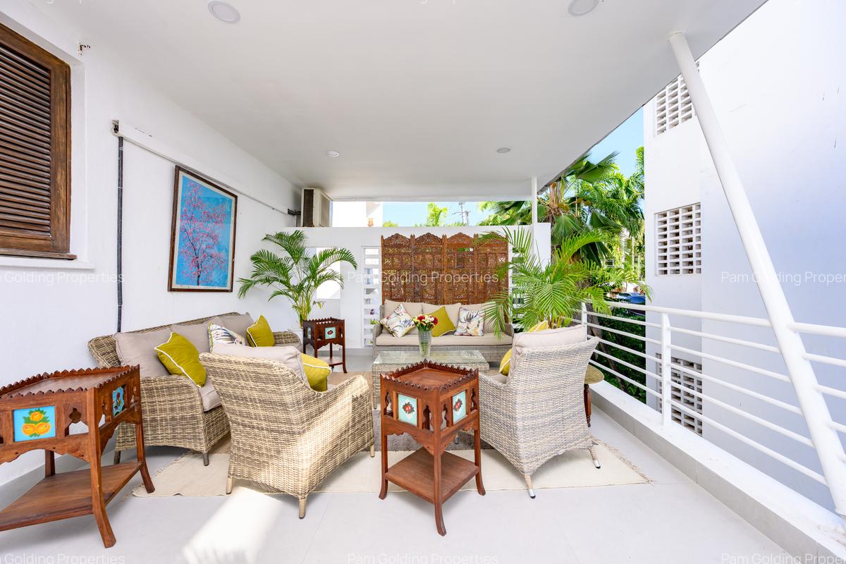 3 Bed Apartment with Swimming Pool at Cement Road - 12