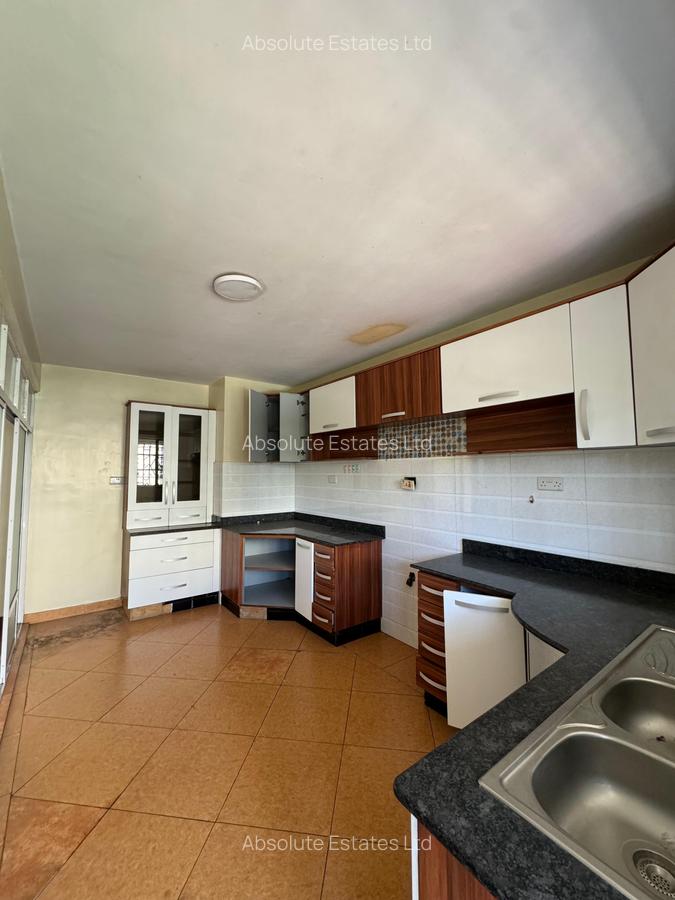 4 Bed Villa with En Suite in Karen - 10