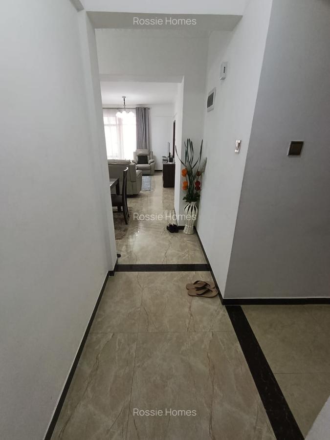 Serviced 3 Bed Apartment with En Suite in Kilimani - 11