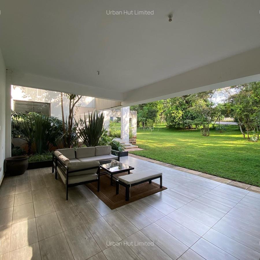 5 Bed Townhouse with En Suite in Karen - 2