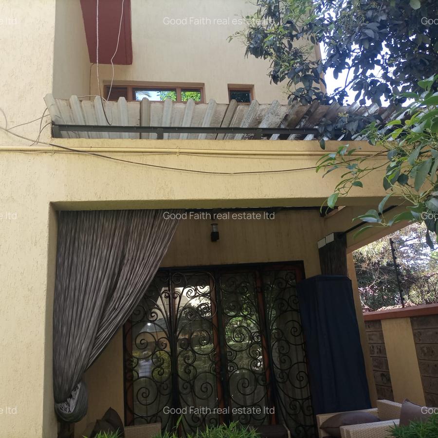 5 Bed Townhouse with En Suite in Lavington - 11