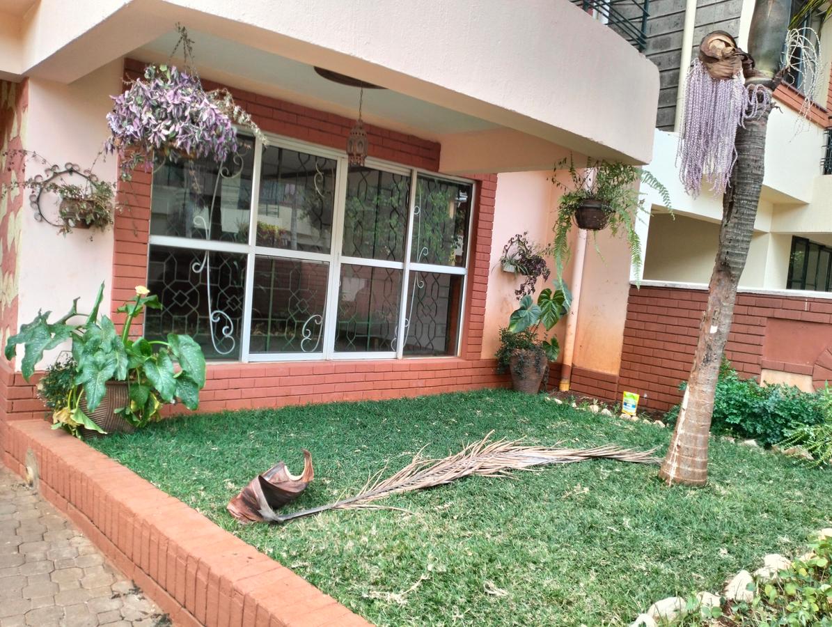 5 Bed Townhouse with En Suite in Lavington - 20