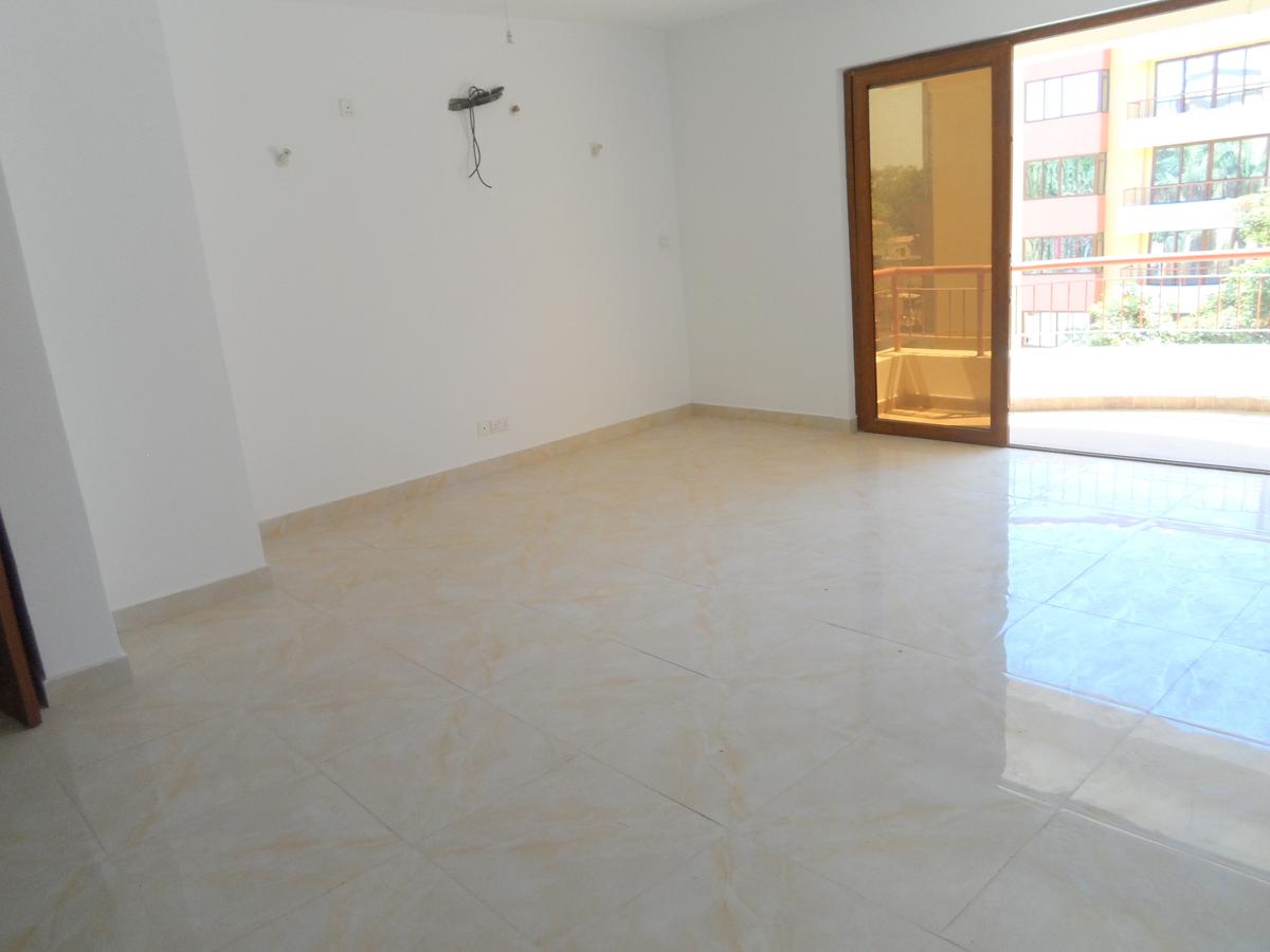 3 Bed Apartment with En Suite in Nyali Area - 3