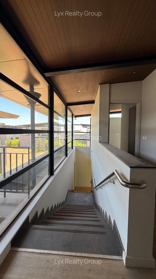 4 Bed Townhouse with En Suite in Runda - 13