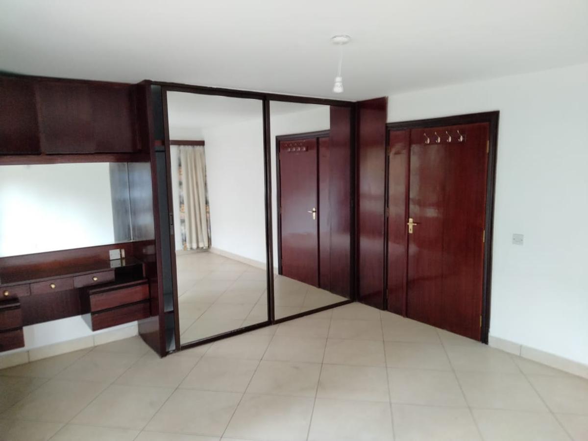 1 Bed Apartment with En Suite in Westlands Area - 5