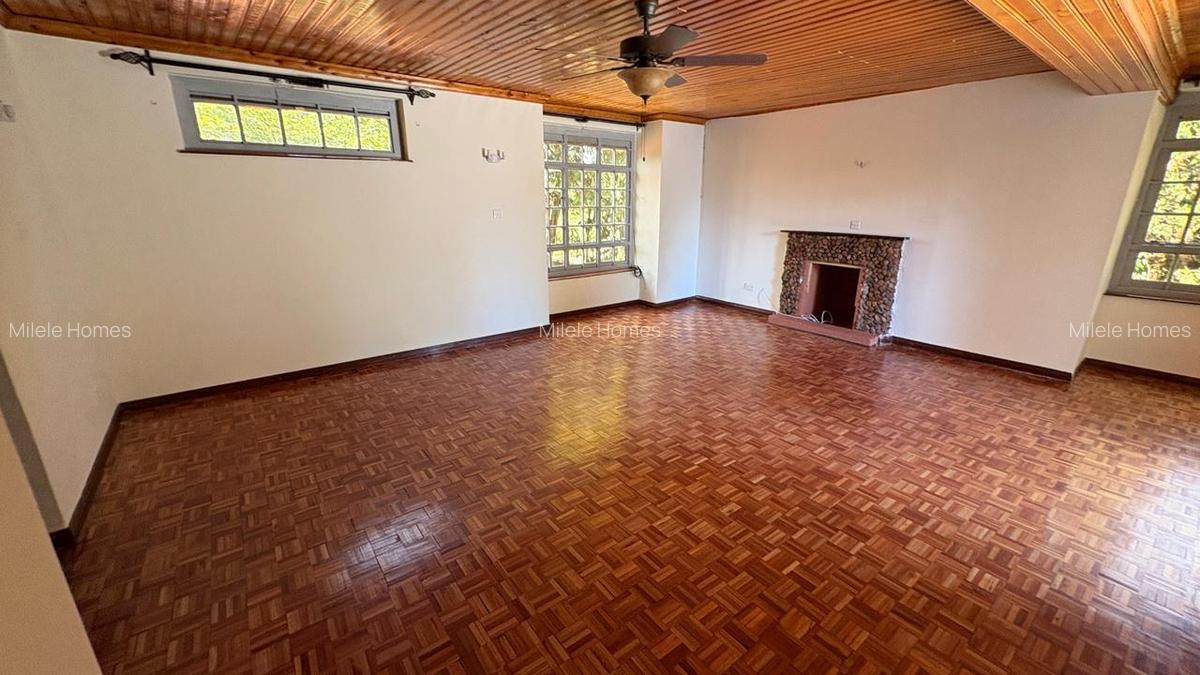 6 Bed Villa with En Suite at Eliud Mathu - 10