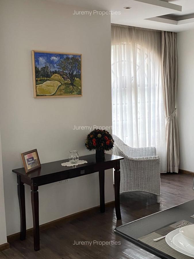 1 Bed House with En Suite in Runda - 2